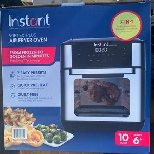 Instant Vortex Air Fryer Oven 10 qt 7 in 1